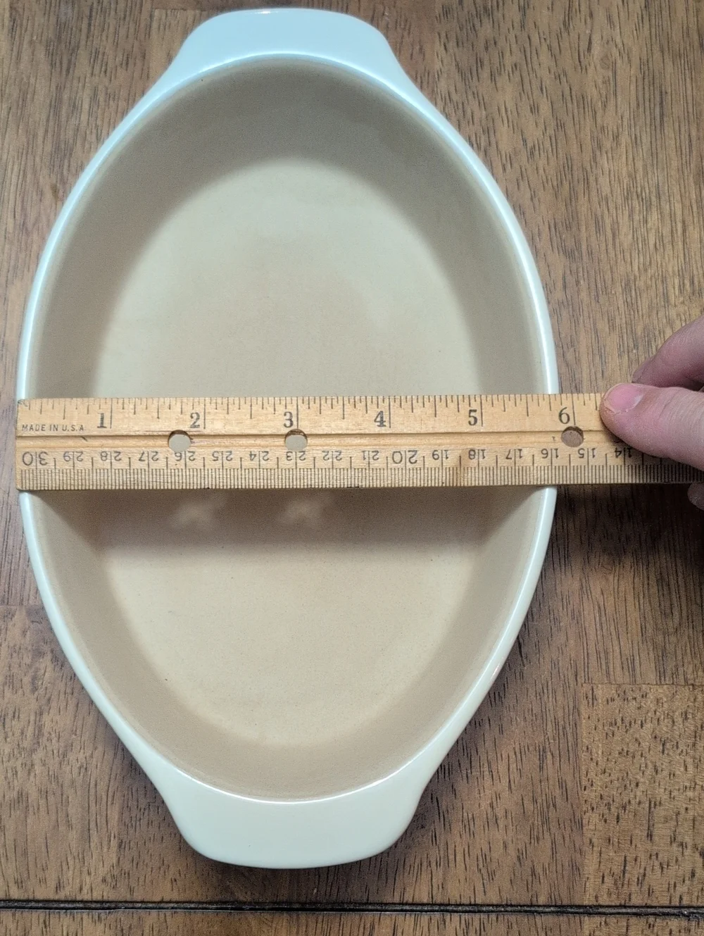 Pampered Chef Oval 8